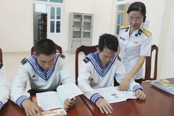 Lư doan 171 Vùng 2 đọc sách