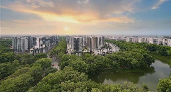 TP. Hồ Chí Minh: Giá chung cư chạm ngưỡng 60 triệu đồng/m2