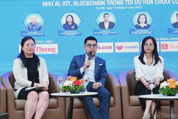 Chùm ảnh: Hội thảo 'Cơ hội để Logistics phát triển bền vững trong kỷ nguyên 4.0'