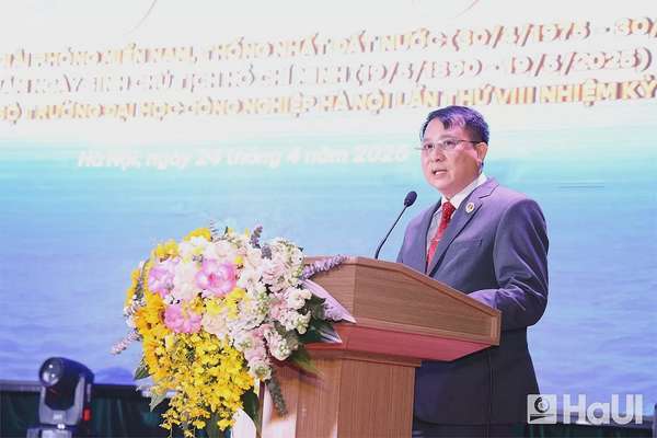 “Tổ quốc tôi chưa đẹp thế bao giờ” – Khúc tráng ca thiêng liêng, xúc động tại Đại học Công nghiệp Hà Nội