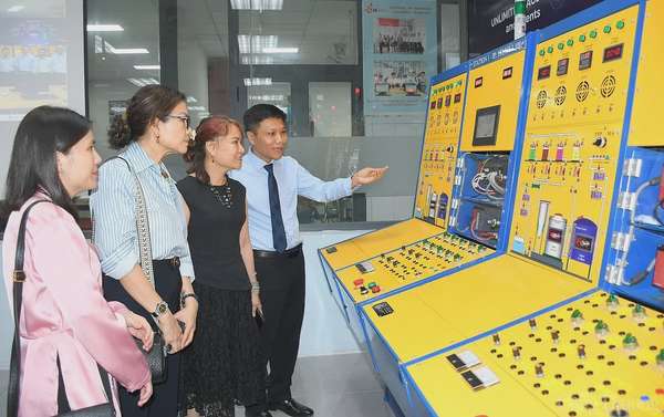 Đại học Công nghiệp TP. Hồ Chí Minh nhận tài trợ phần mềm từ AVEVA