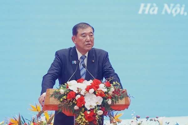 Qua những chia sẻ của các doanh nghiệp, Thủ tướng Nhật Bản Ishiba Shigeru cho biết ông càng tin tưởng sâu sắc rằng tiềm năng hợp tác giữa Nhật Bản và Việt Nam là không có giới hạn - Ảnh: VGP/Nhật Bắc