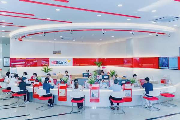 HDBank lãi 5.350 tỷ, khởi động mô hình tập đoàn tài chính