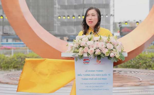 Khánh thành Biểu tượng Hữu nghị Quốc tế mừng chiến thắng 30/4