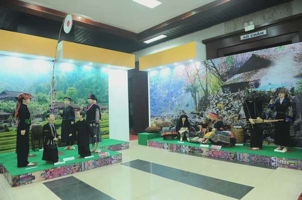 Sắc màu văn hóa Hà Giang thu hút du khách tại Huế