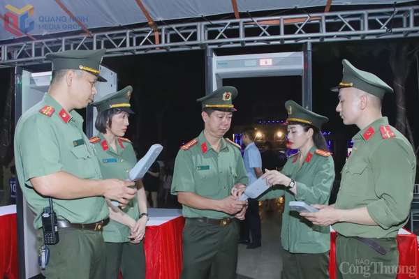 Chùm ảnh: Rực rỡ Carnaval Hạ Long 2025 kết nối di sản