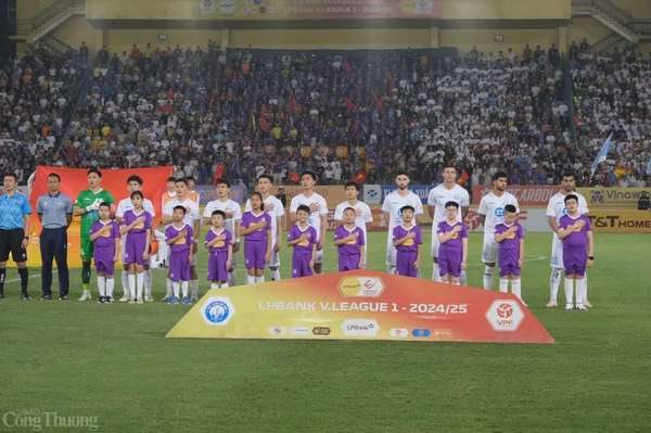 V.League vòng 21: Hà Nội FC quyết chiến đương kim vô địch