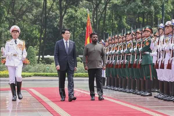 Chủ tịch nước Lương Cường chủ trì lễ đón Tổng thống Sri Lanka