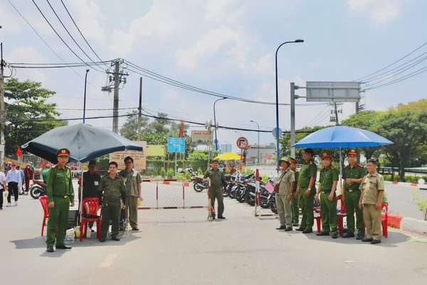 Trung tướng Lê Hồng Nam