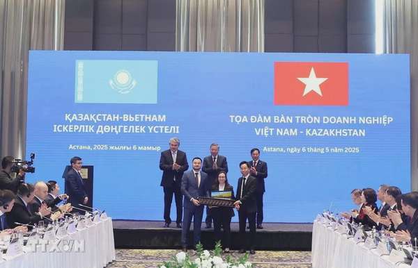 Tổng Bí thư: Thành công của doanh nghiệp Kazakhstan là niềm tự hào chung