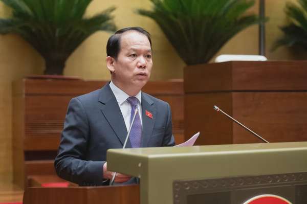 Chủ nhiệm Ủy ban Pháp luật và Tư pháp Hoàng Thanh Tùng