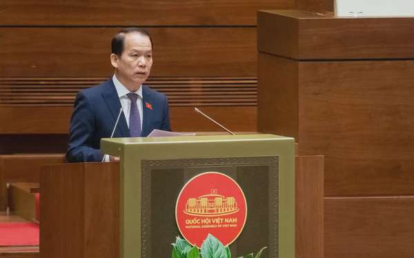 Quốc hội nghe trình bày Báo cáo giải trình, tiếp thu, chỉnh lý dự thảo Luật Hóa chất (sửa đổi). Ảnh: VPQH