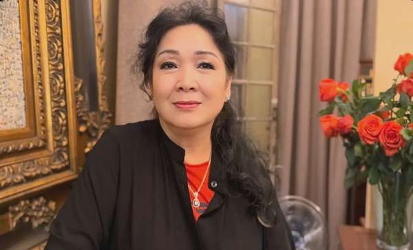 Dâng hương Đại tướng Võ Nguyên tại ngôi nhà của Người