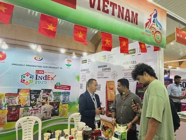 Gian hàng Việt Nam gây ấn tượng tại triển lãm INDEX 2025