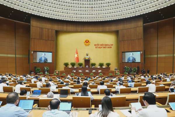 Quốc hội trình bày Báo cáo giải trình, tiếp thu, chỉnh lý dự thảo Luật Thuế thu nhập doanh nghiệp (sửa đổi) 
