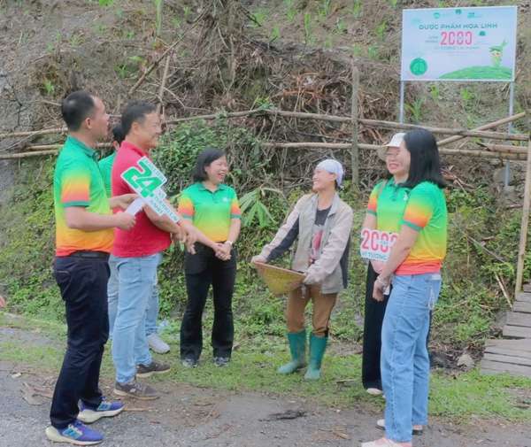Dược phẩm Hoa Linh: Gieo mầm xanh, hướng tới phát triển bền vững