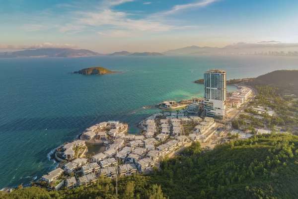 Hưởng “lợi nhuận kép” & đặc quyền nghỉ dưỡng 5 sao