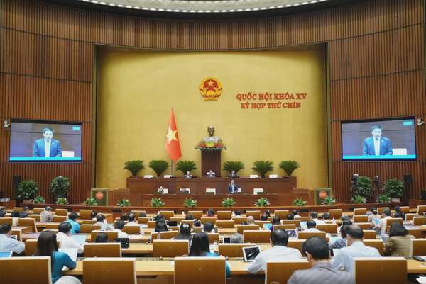 Quốc hội nghe trình bày Báo cáo giải trình, tiếp thu, chỉnh lý dự thảo Luật Quản lý và đầu tư vốn nhà nước tại doanh nghiệp. Ảnh: VPQH