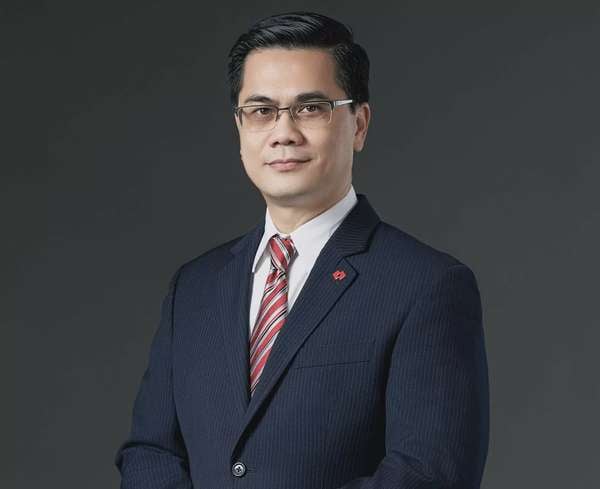 WFIS 2025 vinh danh hai lãnh đạo công nghệ của Techcombank dẫn dắt hành trình chuyển đổi số của ngân hàng