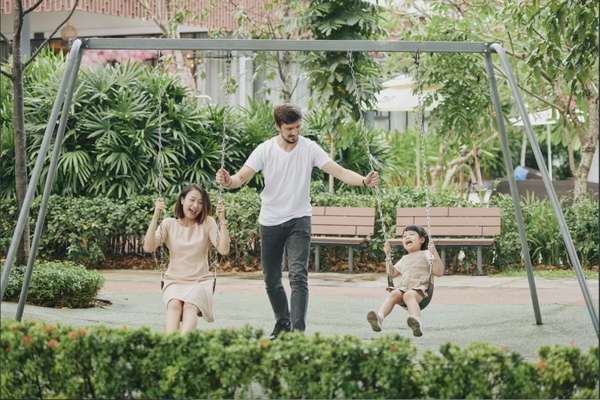 Nhiều người nước ngoài quan tâm đến sinh sống và gắn bó lâu dài tại khu đô thị sinh thái Celadon City