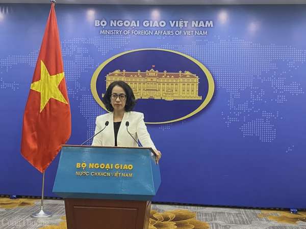 Họp báo thường kỳ Bộ Ngoại giao