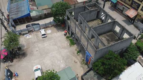 Bắc Từ Liêm (Hà Nội): Nhiều công trình đầu tư công bỏ hoang thành bãi xe trái phép