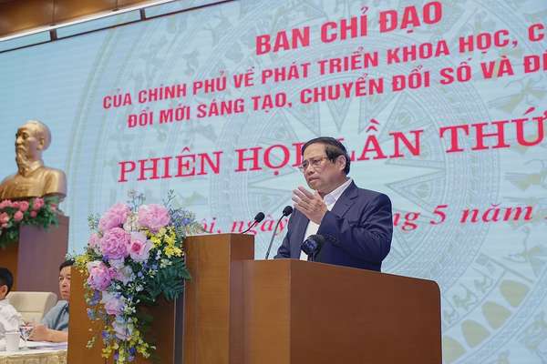 Thủ tướng: Tăng chi cho khoa học công nghệ lên 3%