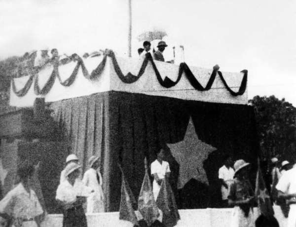 chu-tich-ho-chi-minh.jpg