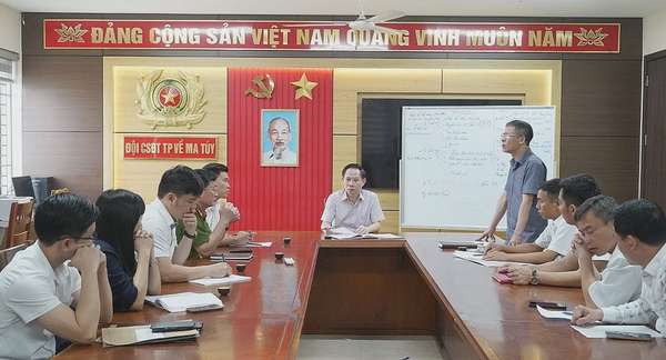 Bác sĩ nói gì về tác hại đáng sợ của khí cười đối với sức khỏe con người?