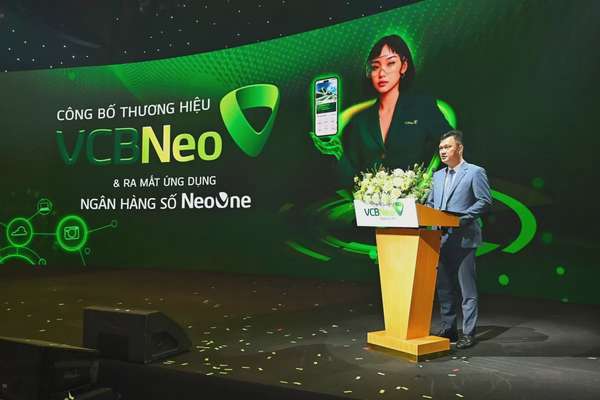VCBNeo công bố thương hiệu mới và ứng dụng ngân hàng số NeoOne