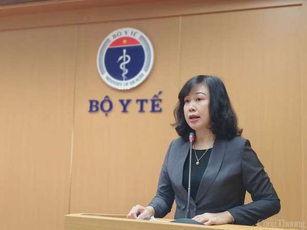 Bộ trưởng Bộ Y tế nói về trách nhiệm quản lý sau nhiều vụ sữa giả, thuốc giả