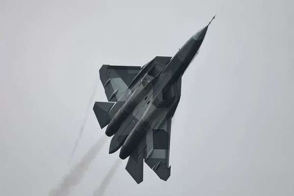 'Bóng ma bầu trời' Su-57E sẽ được Nga giao tới khách hàng trong năm 2025