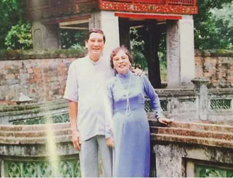 Ra mắt sách