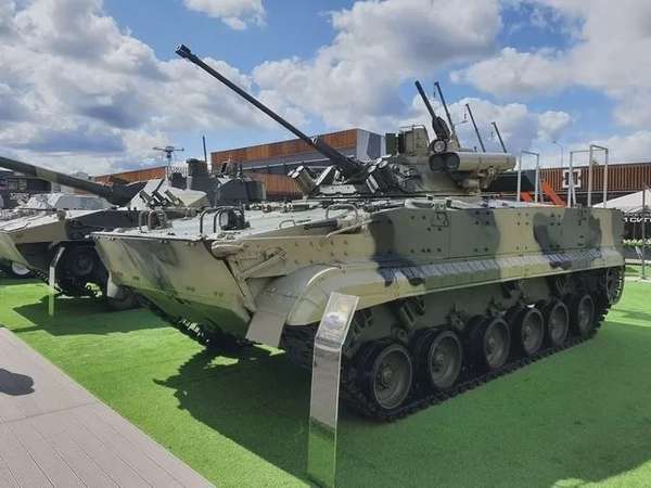Ukraine lần đầu tiên sử dụng 'hàng không mẫu hạm' UAV