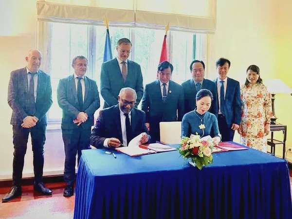 Hợp tác bảo tàng Việt Nam- Pháp: Cầu nối giao lưu văn hóa, thắt chặt tình hữu nghị
