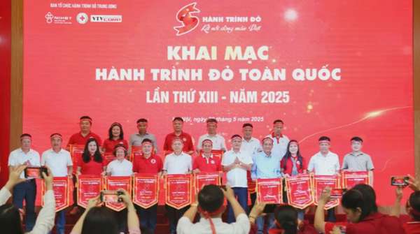 Hành trình Đỏ 2025: Lan tỏa tinh thần 'kết nối dòng máu Việt'