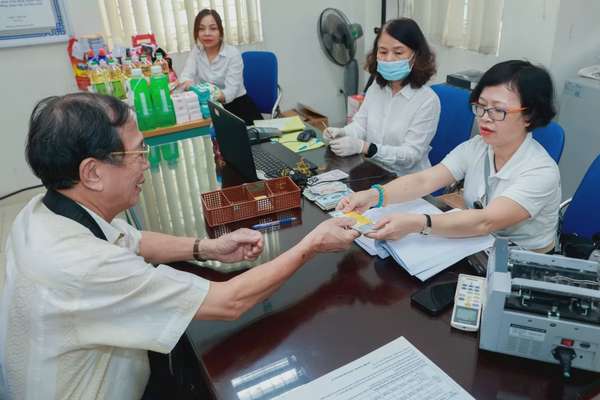 Năm 2025 sẽ có 65.000 người nghỉ hưu trước tuổi