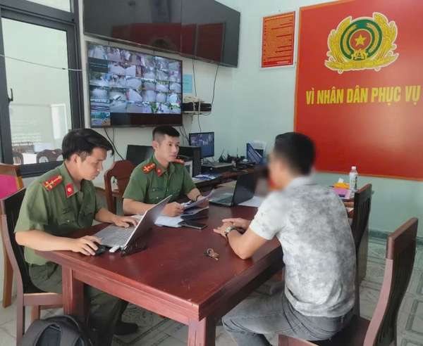 Cơ quan công an Đà Nẵng làm việc với ông 