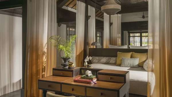 Tạp chí Travel + Leisure vinh danh Four Seasons The Nam Hải