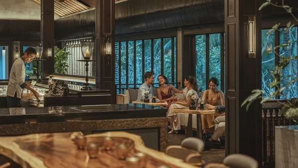 Tạp chí Travel + Leisure vinh danh Four Seasons The Nam Hải