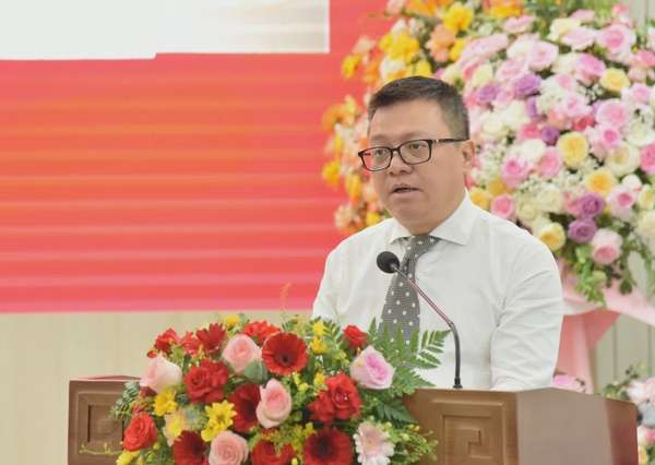 Lê Quốc Minh – Ủy viên Trung ương Đảng, Tổng Biên tập Báo Nhân Dân, Phó Trưởng ban Ban Tuyên giáo và Dân vận Trung ương, Chủ tịch Hội Nhà báo Việt Nam
