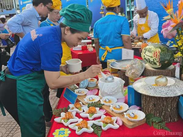 Ngày hội lớn tôn vinh tinh hoa Yến sào Khánh Hòa Ngày hội lớn tôn vinh tinh hoa Yến sào Khánh Hòa