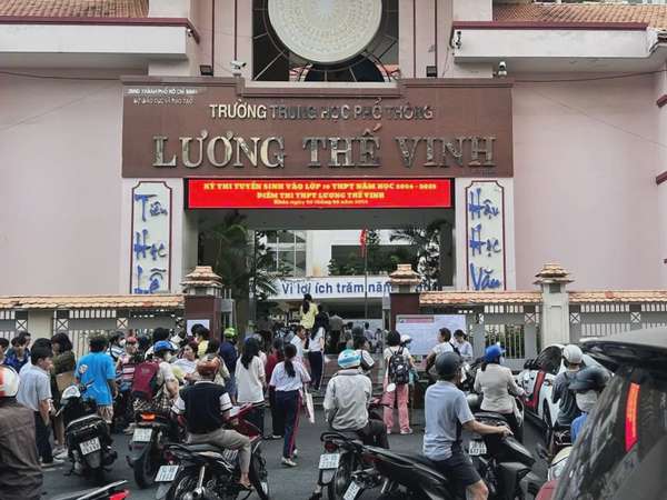 TP. Hồ Chí Minh: Hình ảnh ấn tượng thí sinh vượt vũ môn hôm nay 7/6