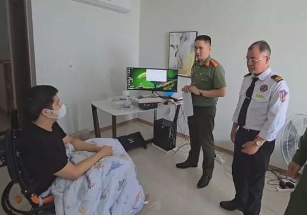 Hà Nội: Triệt phá đường dây buôn đồng hồ giả quy mô lớn chưa từng có
