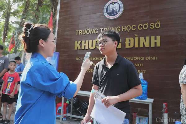 Hà Nội: Cả nhà treo thưởng nếu con đỗ nguyện vọng một Hà Nội: Cả nhà treo thưởng nếu con đỗ nguyện vọng một