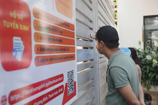 Hà Nội: Cả nhà treo thưởng nếu con đỗ nguyện vọng một Hà Nội: Cả nhà treo thưởng nếu con đỗ nguyện vọng một