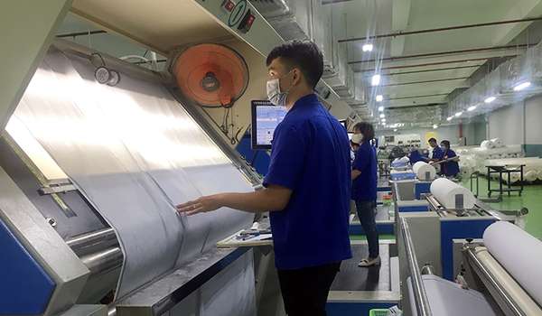 Dệt may xuất siêu lớn, vẫn khát nguyên phụ liệu
