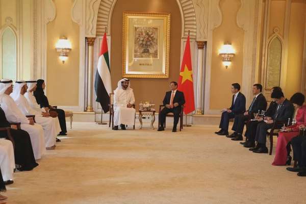 Thủ tướng đề nghị UAE đẩy mạnh hợp tác, hỗ trợ phát triển ngành Halal tại Việt Nam
