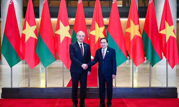 Chủ tịch Quốc hội tiếp Chủ tịch Hạ viện Belarus Igor Sergeyenko