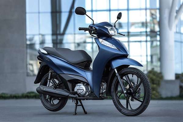 mẫu xe Honda Biz 125 2025 mới ra mắt đã thu hút sự chú ý của nhiều người hâm mộ. 